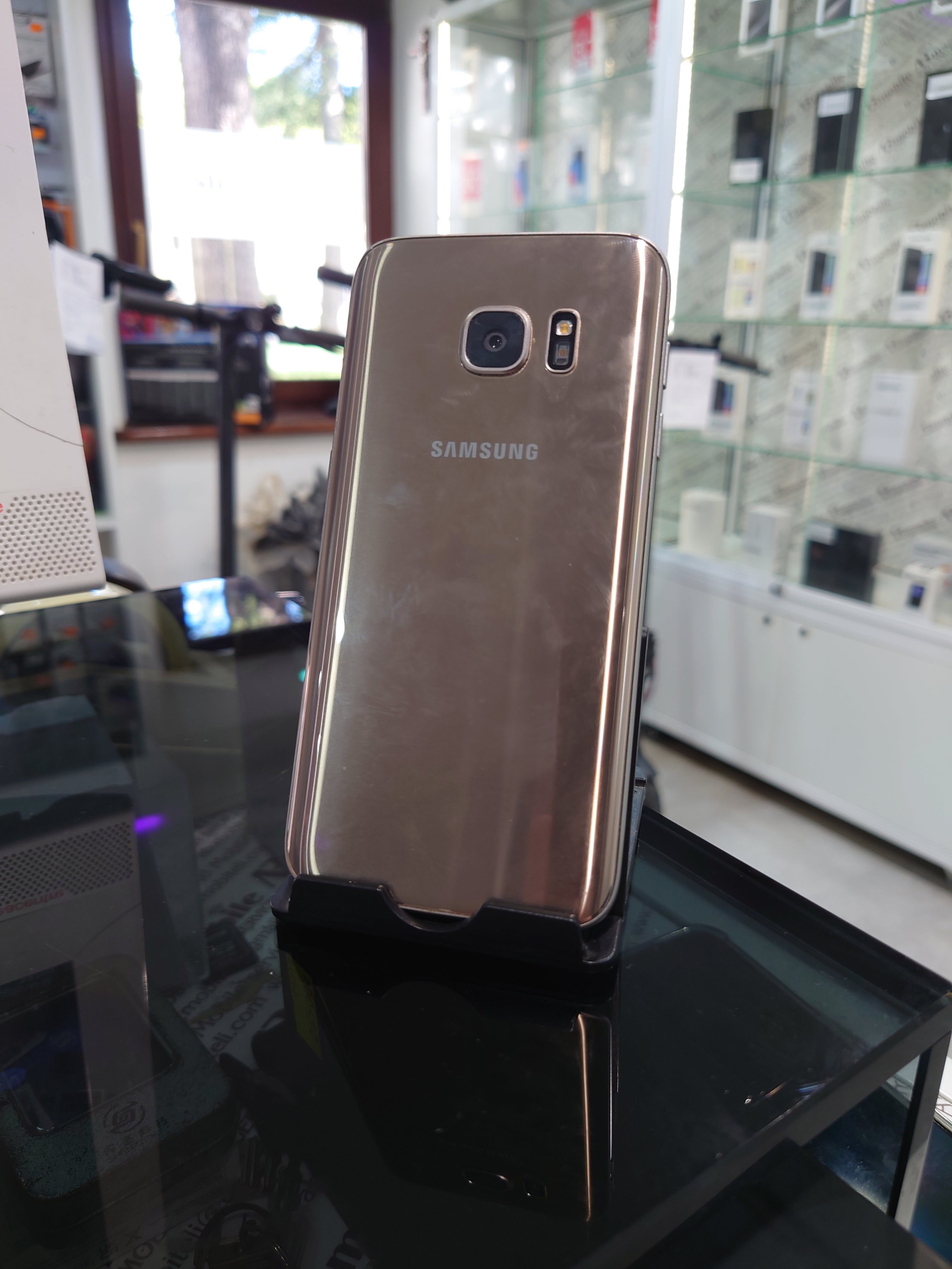Samsung Galaxy S7 (Used)